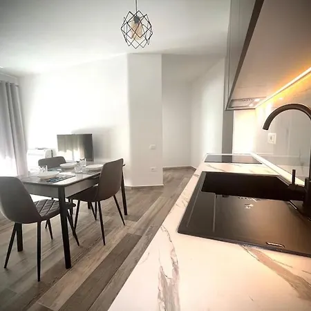 Apartment Marina Sea & City Center Durres